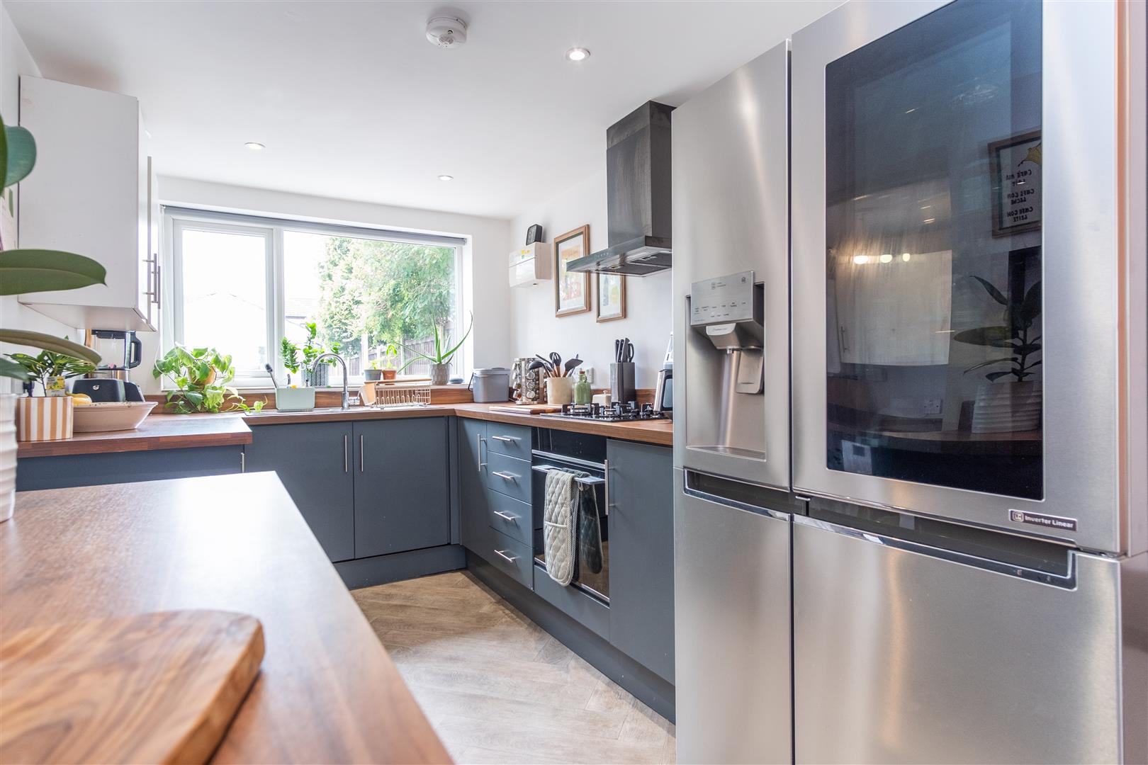 3 bed property in Young Avenue, Leyland